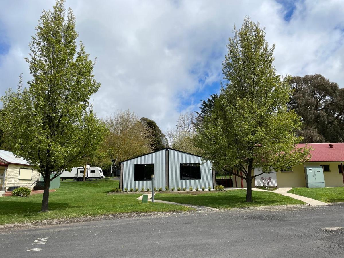 Jenolan Holiday Park Oberon Exterior photo