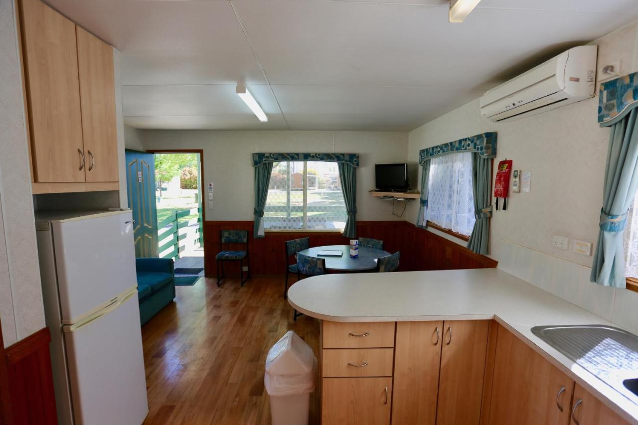 Jenolan Holiday Park Oberon Exterior photo